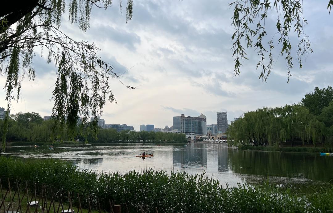 彭州新聞網(wǎng)科技新品亮相，開啟未來生活新篇章