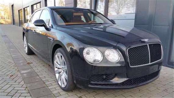 最新賓利飛馳，豪華與技術(shù)的極致融合