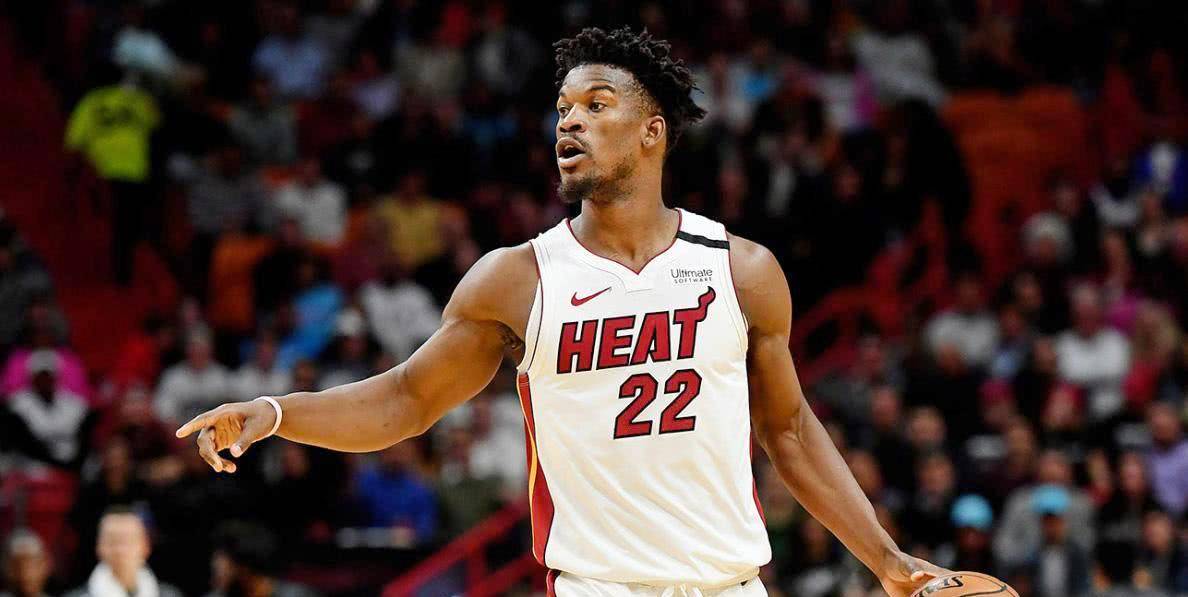 揭秘籃球巨星斯蒂芬·庫里最新合同金額，揭秘新篇章！