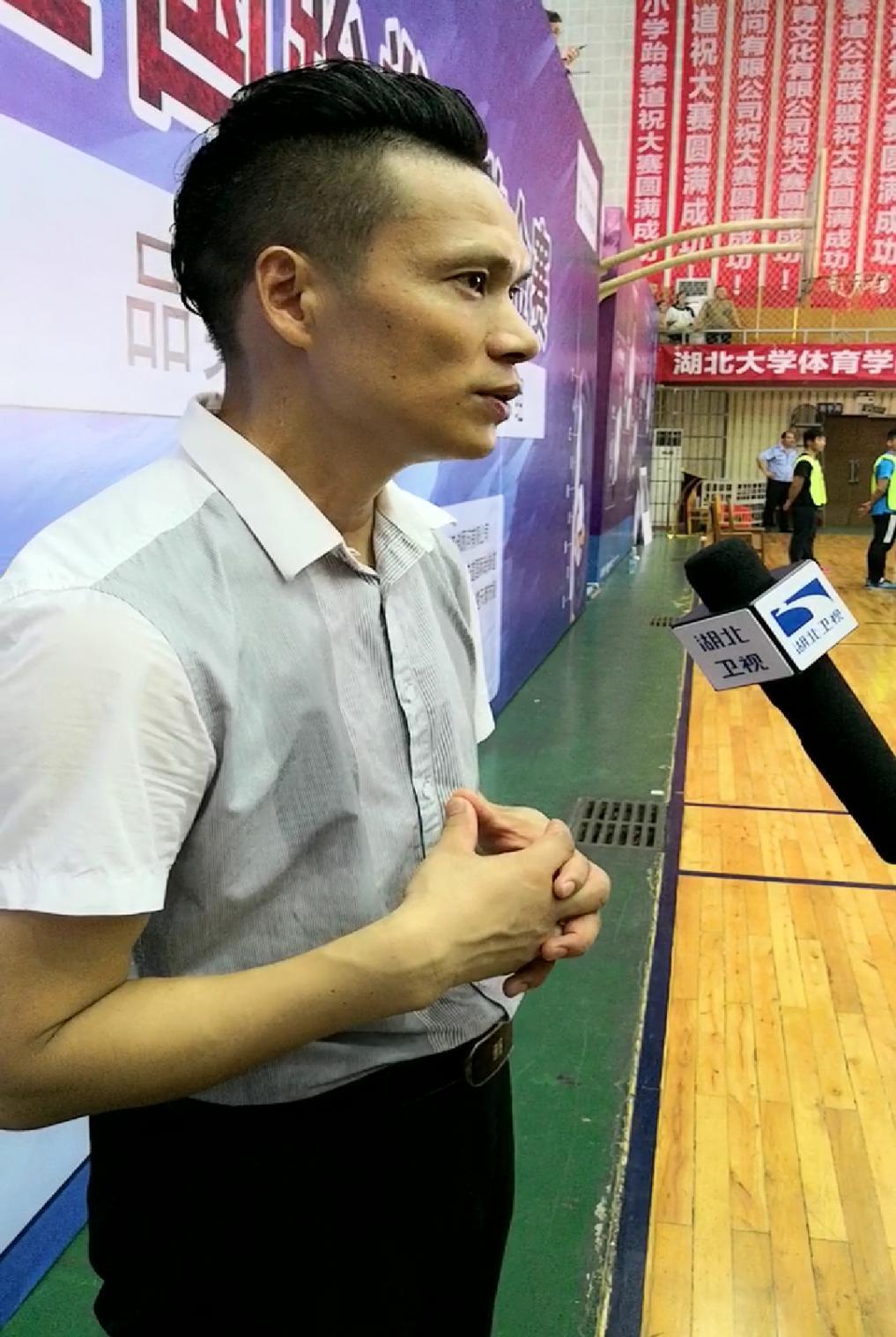 武漢最新實(shí)況，城市溫情與友情的溫馨小插曲