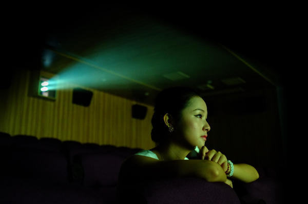 寂寞影院最新，電影中的溫暖奇緣之旅