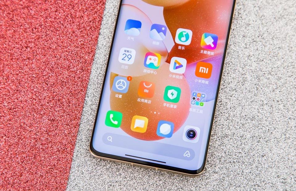 女性最新手機(jī)探秘，小巷特色小店中的隱藏寶藏之魅力探尋