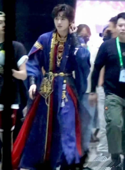 王牌最新路透照揭秘，小巷深處的獨特風(fēng)情