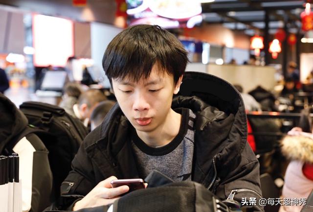 強(qiáng)哥最新版，與自然共舞，探尋內(nèi)心平和之地